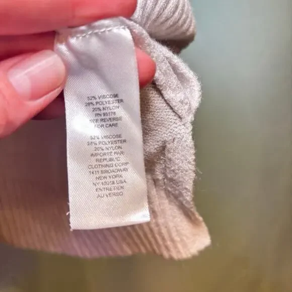 Women's T Tahari Cream Minimalist Knit Hoodie M Poncho Style - Picture 5 of 9